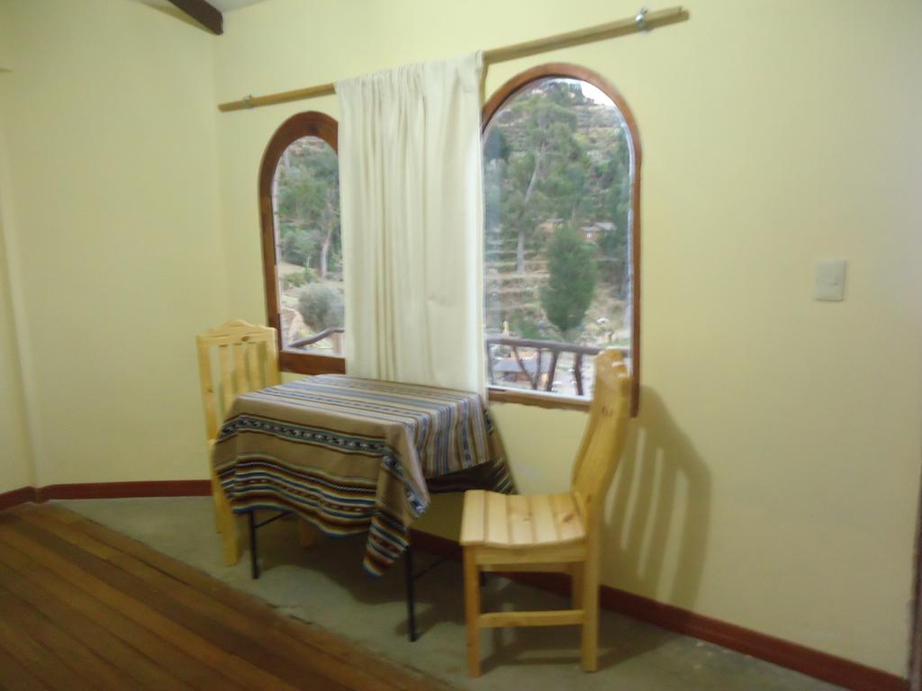Hostal Jacha Inti Comunidad Yumani Exterior photo