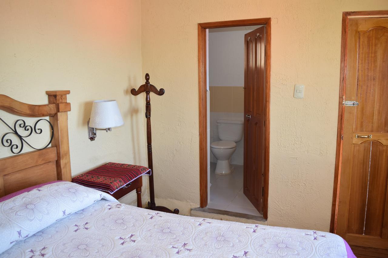 Hostal Jacha Inti Comunidad Yumani Exterior photo
